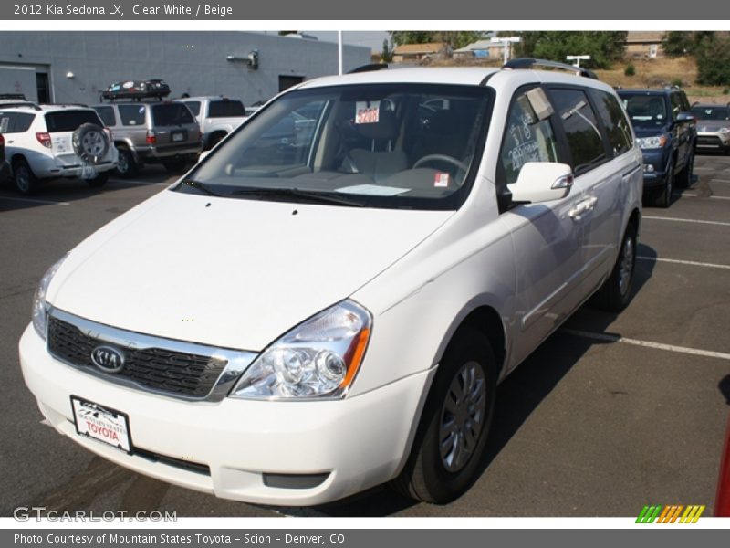 Clear White / Beige 2012 Kia Sedona LX