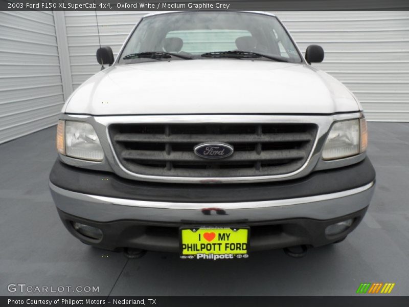 Oxford White / Medium Graphite Grey 2003 Ford F150 XL SuperCab 4x4