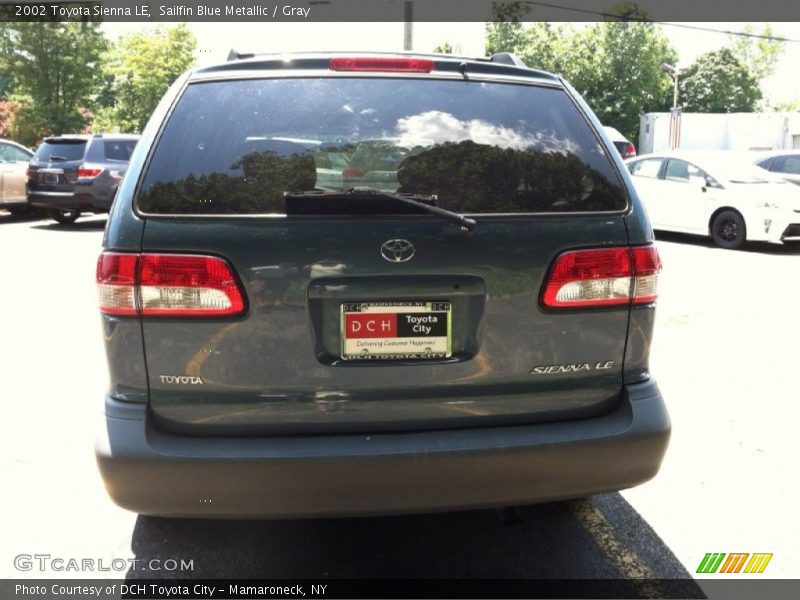 Sailfin Blue Metallic / Gray 2002 Toyota Sienna LE