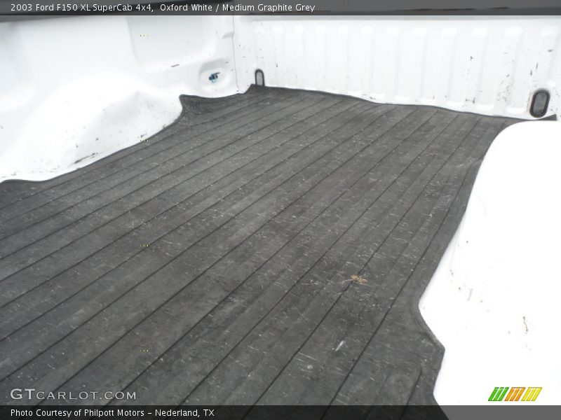 Oxford White / Medium Graphite Grey 2003 Ford F150 XL SuperCab 4x4