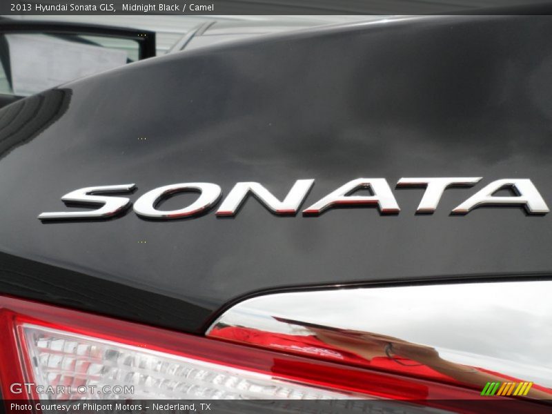 Midnight Black / Camel 2013 Hyundai Sonata GLS