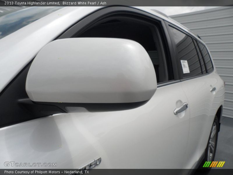 Blizzard White Pearl / Ash 2012 Toyota Highlander Limited