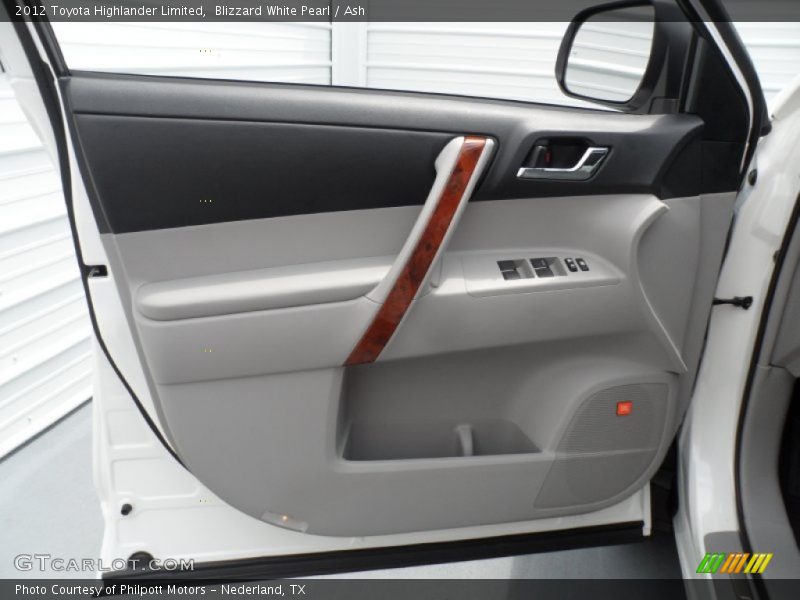 Blizzard White Pearl / Ash 2012 Toyota Highlander Limited