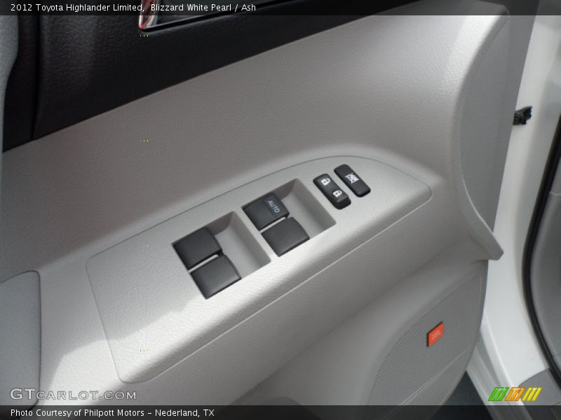 Blizzard White Pearl / Ash 2012 Toyota Highlander Limited