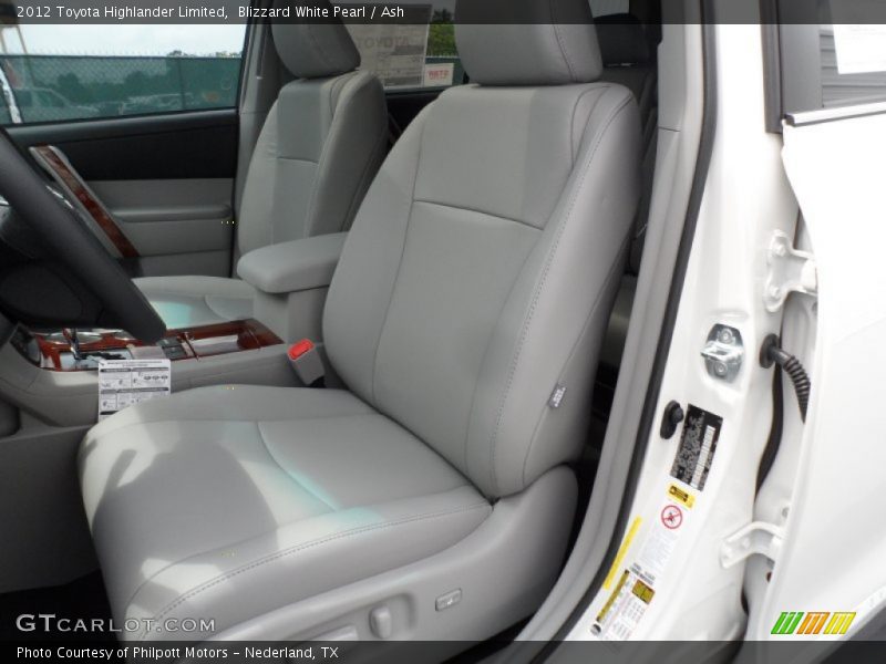 Blizzard White Pearl / Ash 2012 Toyota Highlander Limited