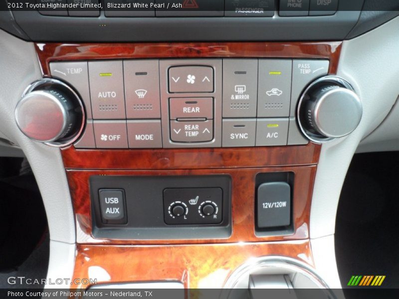 Blizzard White Pearl / Ash 2012 Toyota Highlander Limited