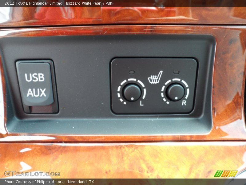 Blizzard White Pearl / Ash 2012 Toyota Highlander Limited