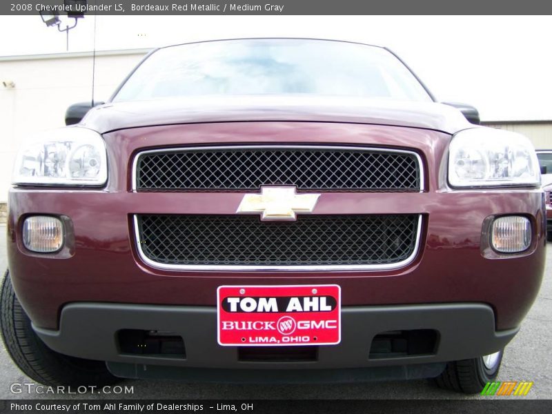 Bordeaux Red Metallic / Medium Gray 2008 Chevrolet Uplander LS