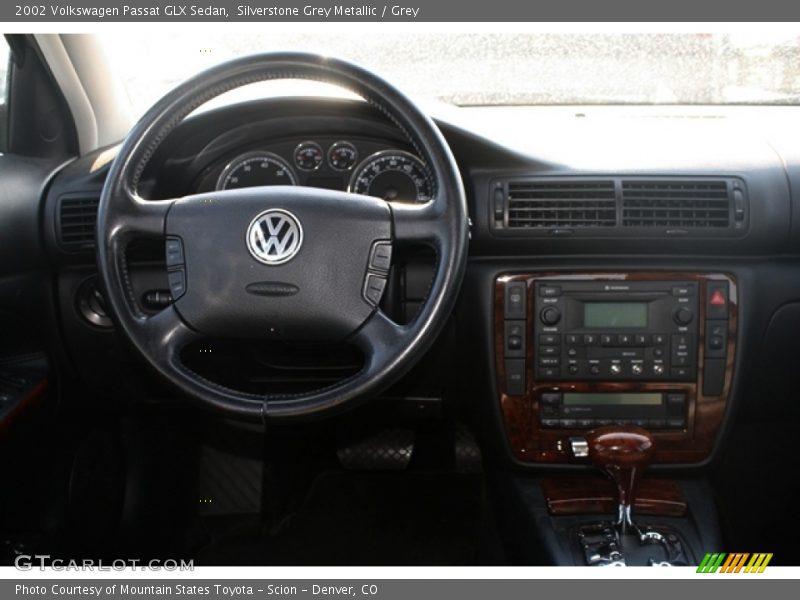 Silverstone Grey Metallic / Grey 2002 Volkswagen Passat GLX Sedan