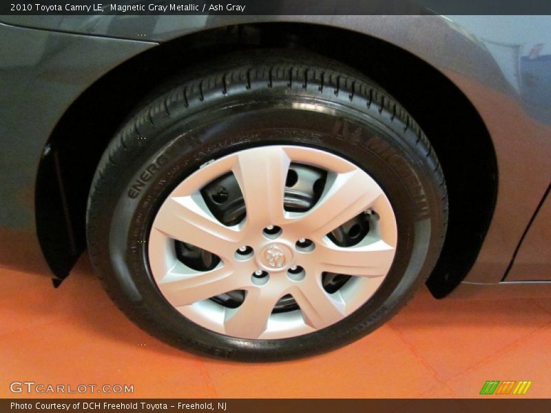 Magnetic Gray Metallic / Ash Gray 2010 Toyota Camry LE