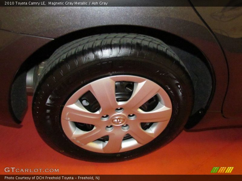 Magnetic Gray Metallic / Ash Gray 2010 Toyota Camry LE
