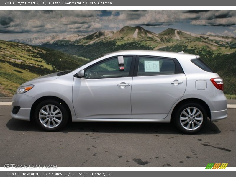 Classic Silver Metallic / Dark Charcoal 2010 Toyota Matrix 1.8