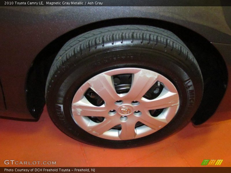 Magnetic Gray Metallic / Ash Gray 2010 Toyota Camry LE