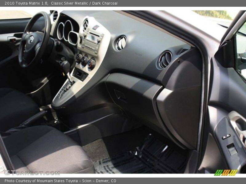 Classic Silver Metallic / Dark Charcoal 2010 Toyota Matrix 1.8