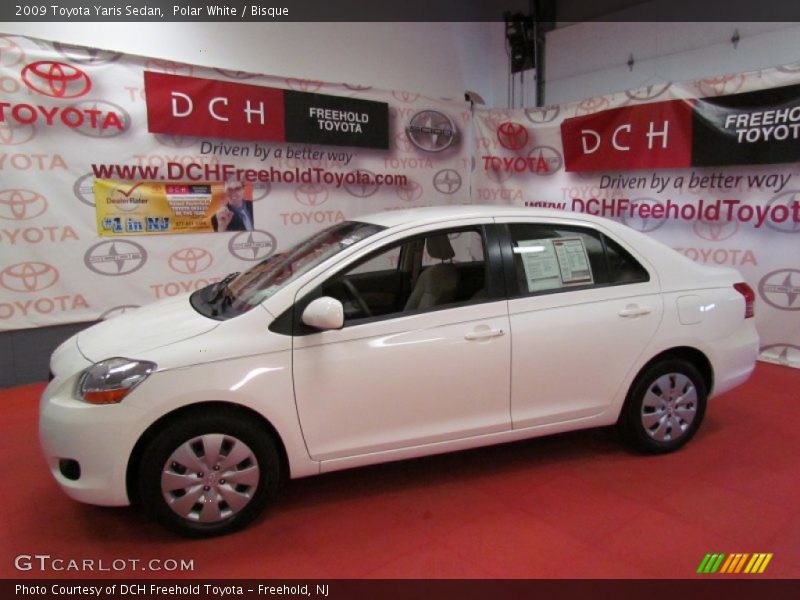 Polar White / Bisque 2009 Toyota Yaris Sedan