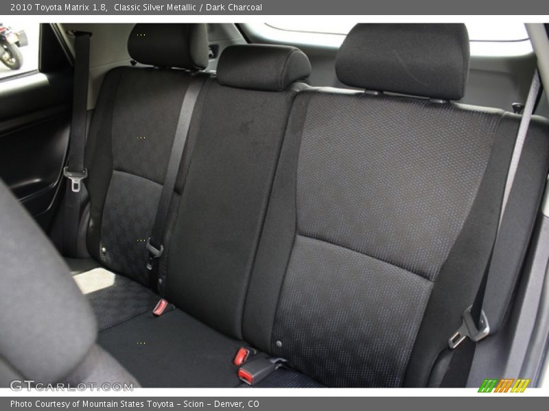 Classic Silver Metallic / Dark Charcoal 2010 Toyota Matrix 1.8