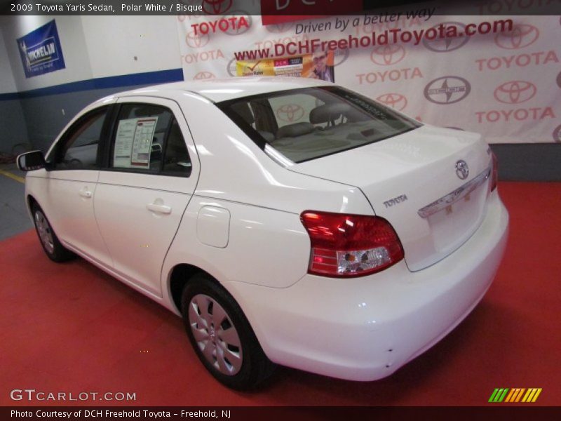 Polar White / Bisque 2009 Toyota Yaris Sedan