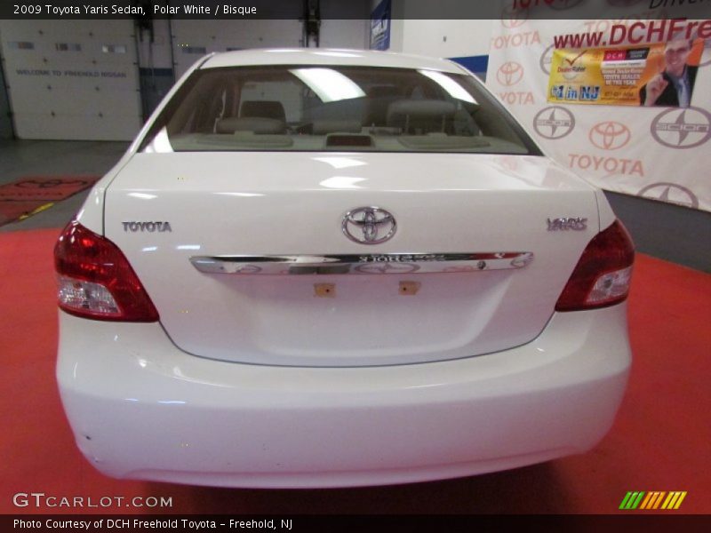 Polar White / Bisque 2009 Toyota Yaris Sedan