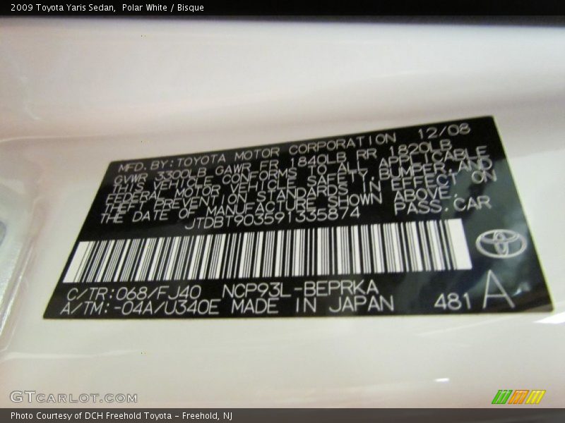 Polar White / Bisque 2009 Toyota Yaris Sedan
