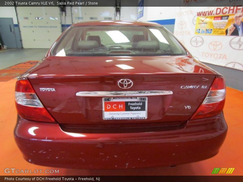 Salsa Red Pearl / Stone 2002 Toyota Camry XLE V6