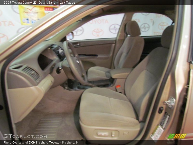 Desert Sand Mica / Taupe 2005 Toyota Camry LE