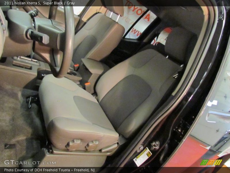 Super Black / Gray 2011 Nissan Xterra S
