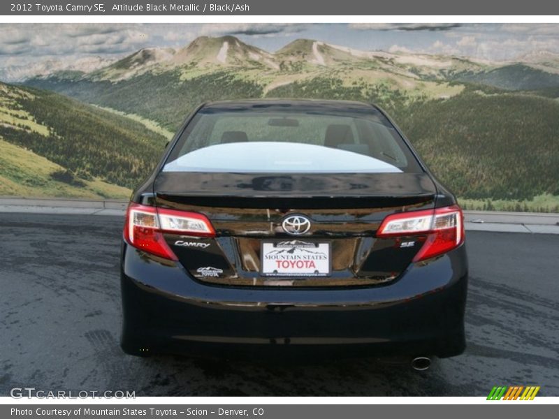 Attitude Black Metallic / Black/Ash 2012 Toyota Camry SE