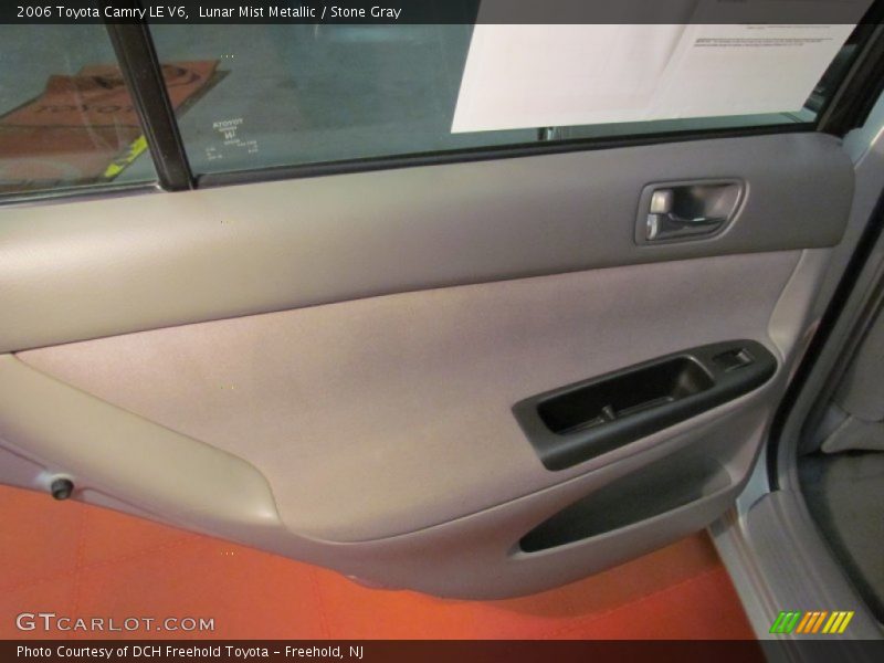 Lunar Mist Metallic / Stone Gray 2006 Toyota Camry LE V6