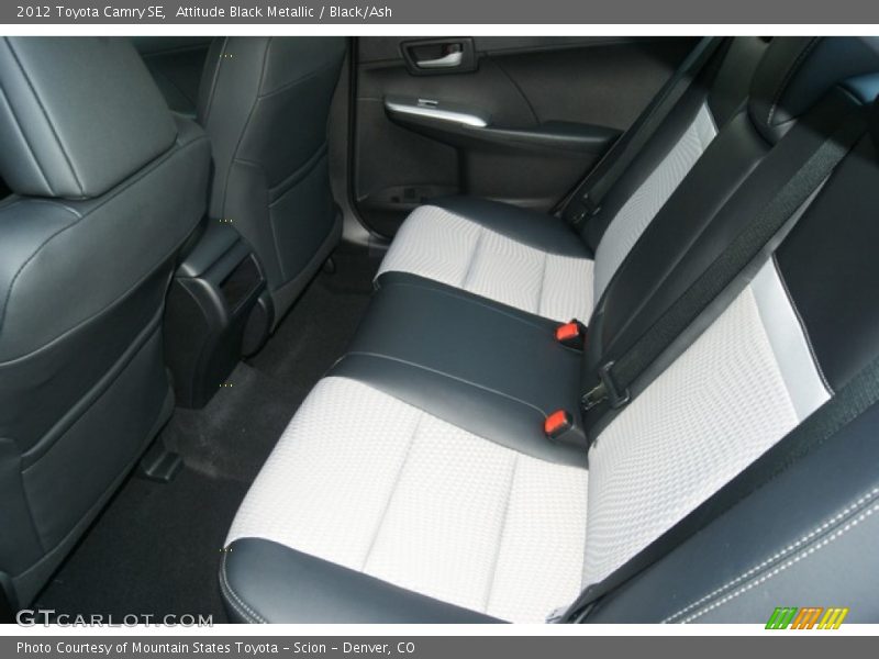Attitude Black Metallic / Black/Ash 2012 Toyota Camry SE