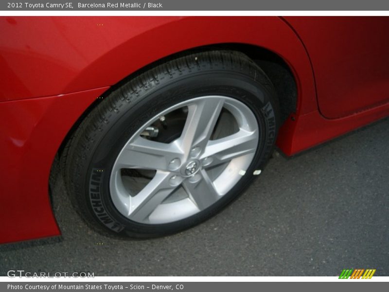 Barcelona Red Metallic / Black 2012 Toyota Camry SE