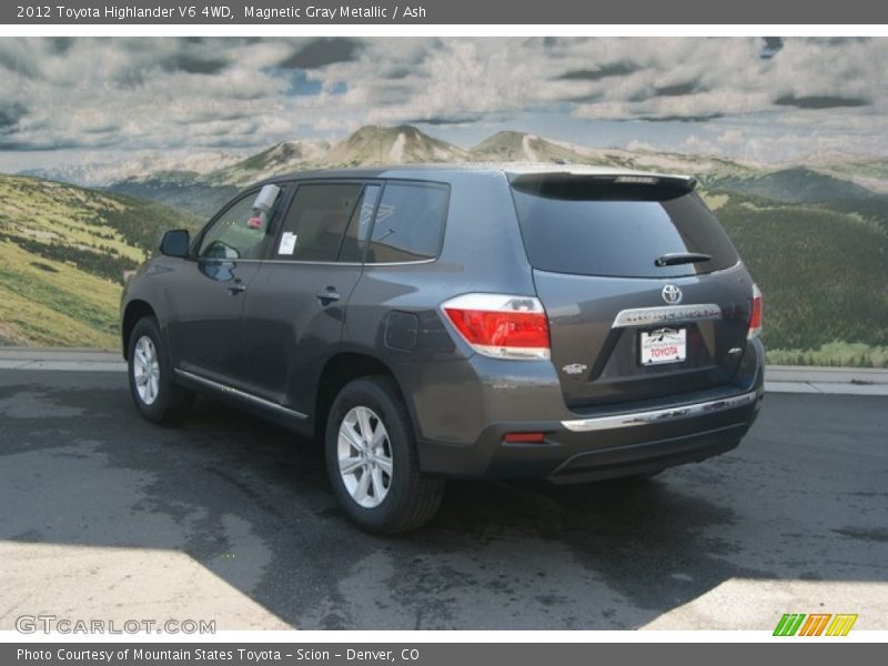 Magnetic Gray Metallic / Ash 2012 Toyota Highlander V6 4WD