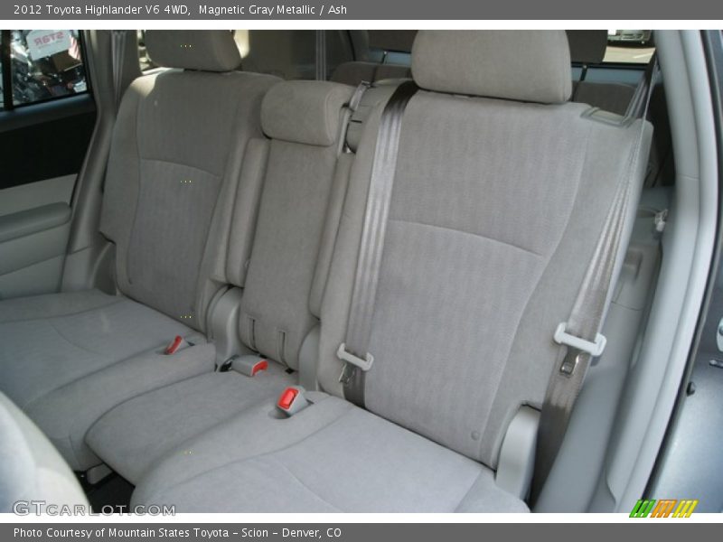 Magnetic Gray Metallic / Ash 2012 Toyota Highlander V6 4WD