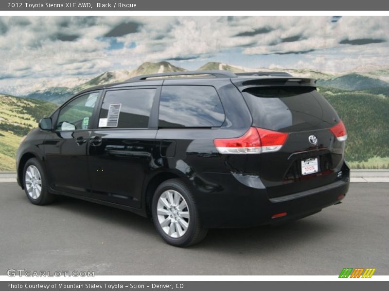 Black / Bisque 2012 Toyota Sienna XLE AWD