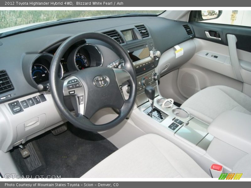  2012 Highlander Hybrid 4WD Ash Interior