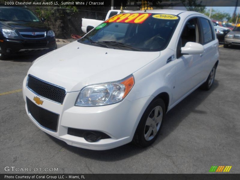 Summit White / Charcoal 2009 Chevrolet Aveo Aveo5 LS