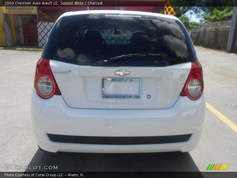 Summit White / Charcoal 2009 Chevrolet Aveo Aveo5 LS