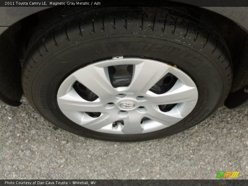 Magnetic Gray Metallic / Ash 2011 Toyota Camry LE
