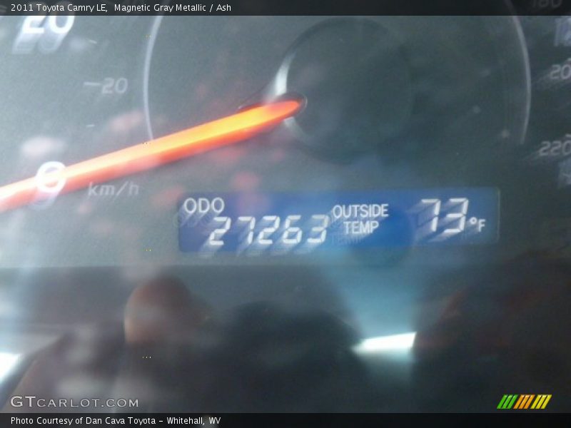 Magnetic Gray Metallic / Ash 2011 Toyota Camry LE