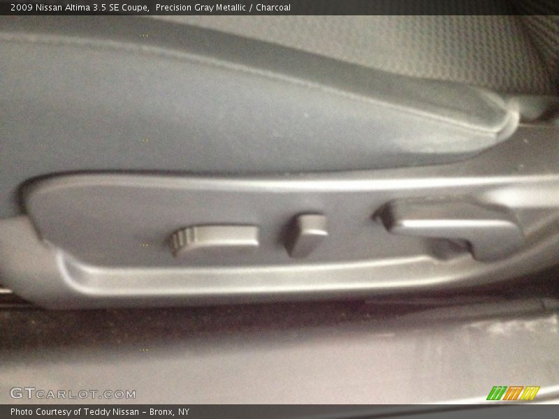 Precision Gray Metallic / Charcoal 2009 Nissan Altima 3.5 SE Coupe