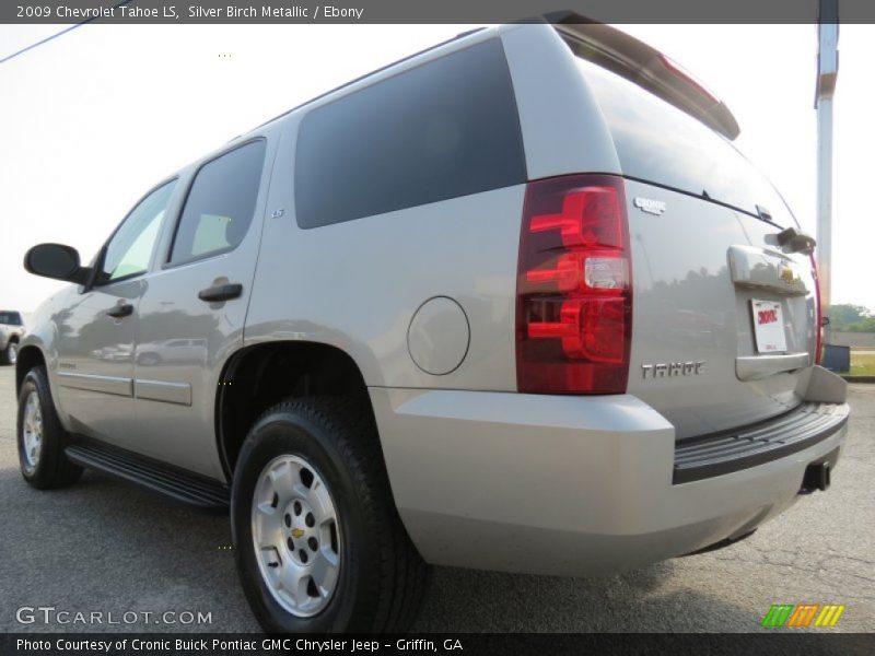Silver Birch Metallic / Ebony 2009 Chevrolet Tahoe LS
