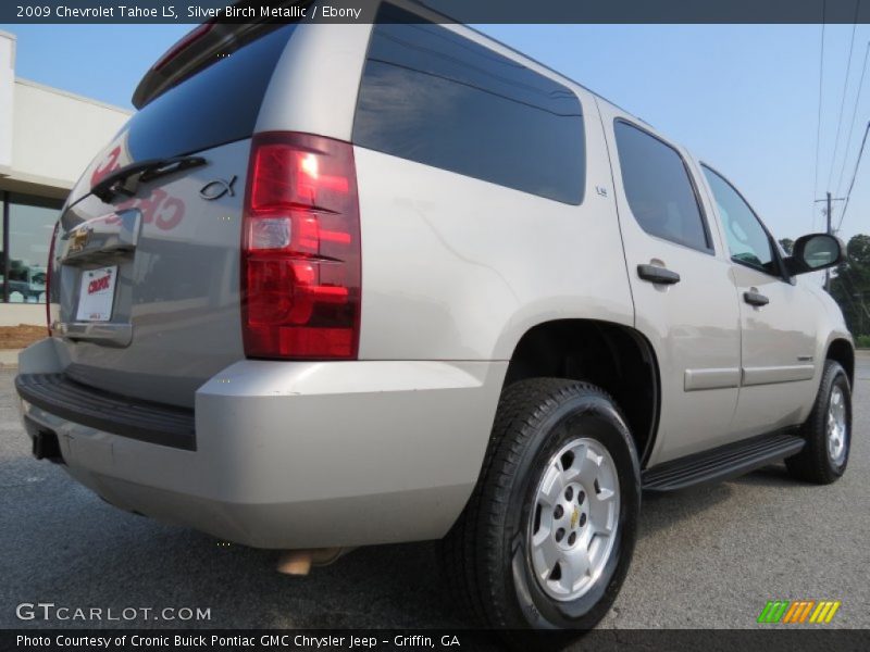 Silver Birch Metallic / Ebony 2009 Chevrolet Tahoe LS