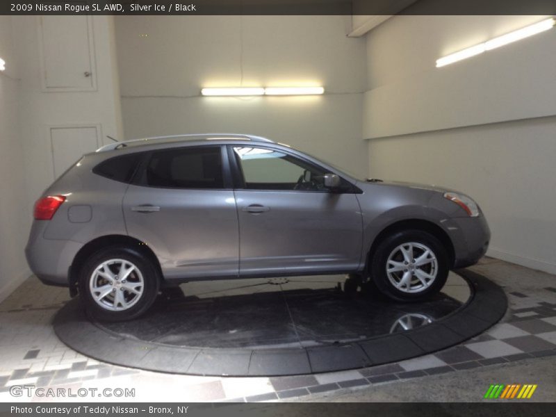 Silver Ice / Black 2009 Nissan Rogue SL AWD