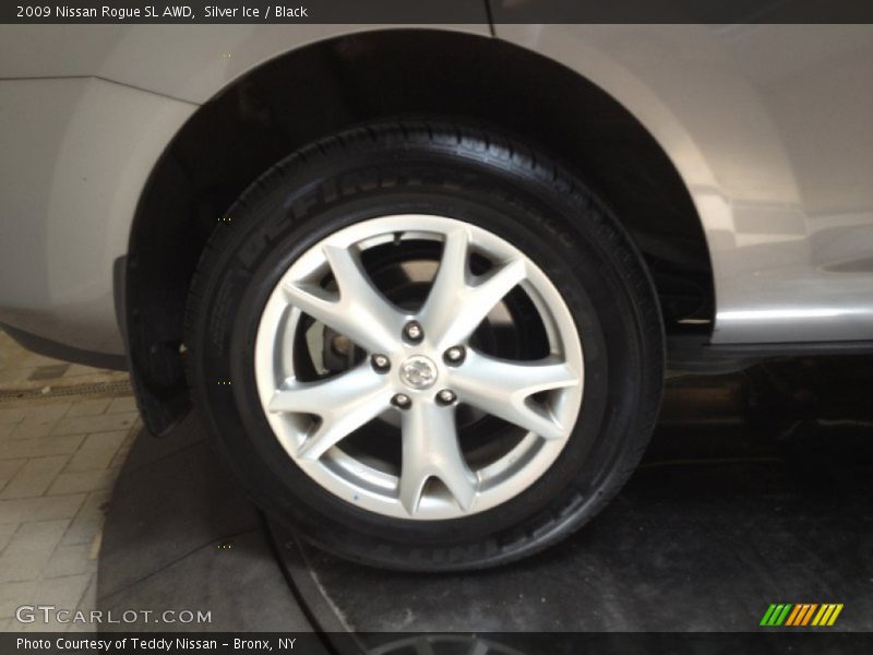 Silver Ice / Black 2009 Nissan Rogue SL AWD
