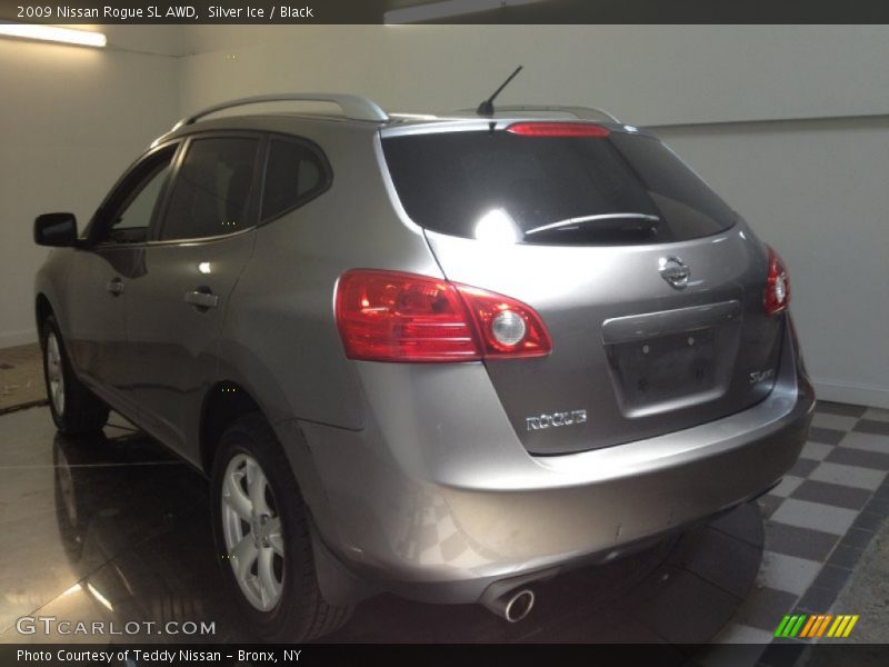 Silver Ice / Black 2009 Nissan Rogue SL AWD