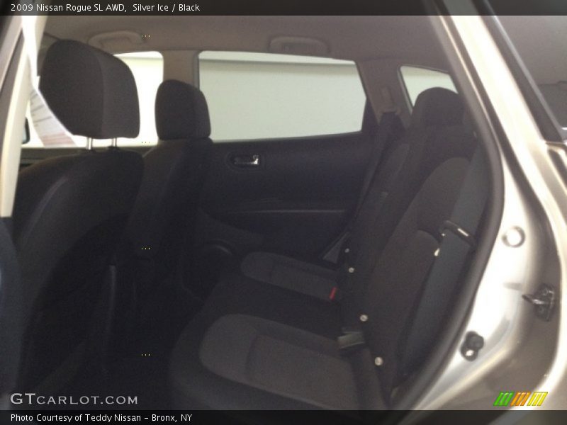 Silver Ice / Black 2009 Nissan Rogue SL AWD