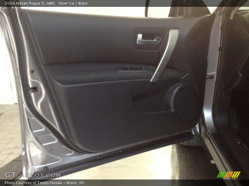 Silver Ice / Black 2009 Nissan Rogue SL AWD