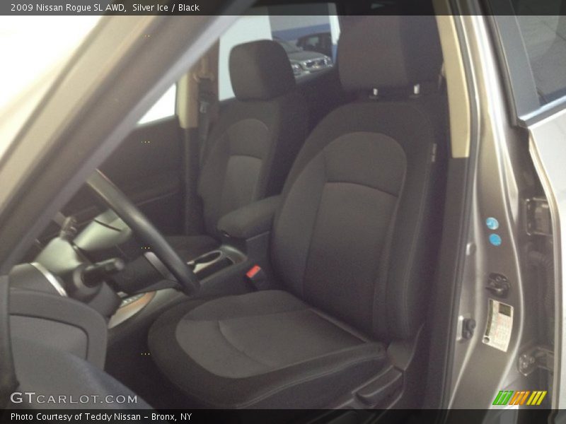 Silver Ice / Black 2009 Nissan Rogue SL AWD