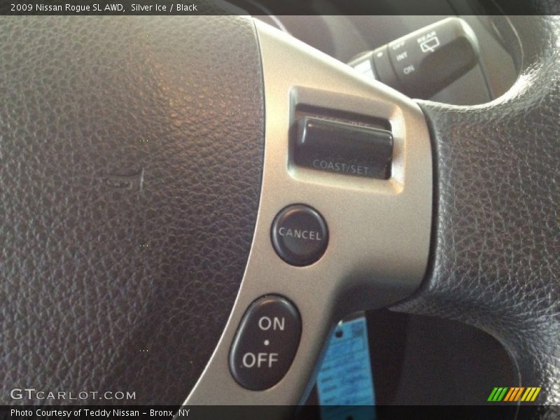 Silver Ice / Black 2009 Nissan Rogue SL AWD