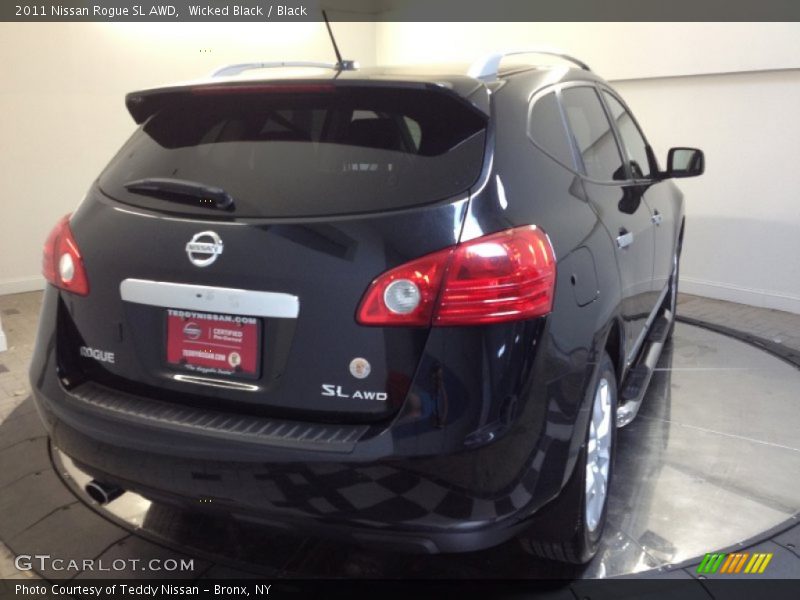 Wicked Black / Black 2011 Nissan Rogue SL AWD