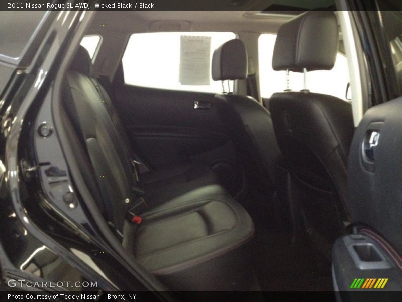 Wicked Black / Black 2011 Nissan Rogue SL AWD